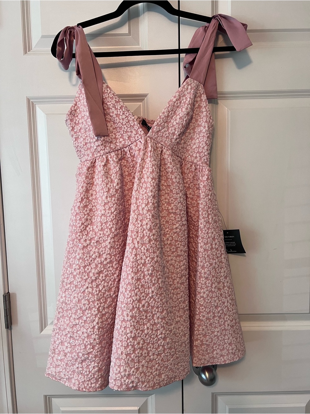 Lulus pink jacquard floral tie-strap mini dress-NWT